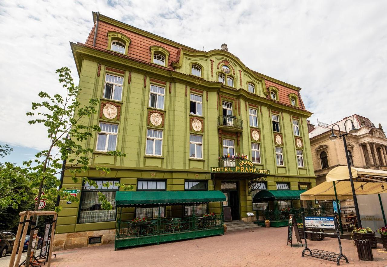 Grand Hotel Praha Jičín Extérieur photo