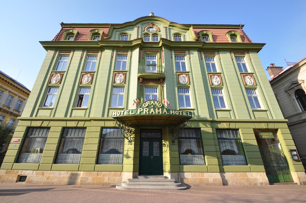 Grand Hotel Praha Jičín Extérieur photo